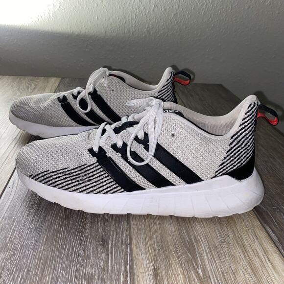 Adidas F36241 Mens US Size 9.5 Questar Flow White Black Sneakers Shoes - Picture 5 of 11